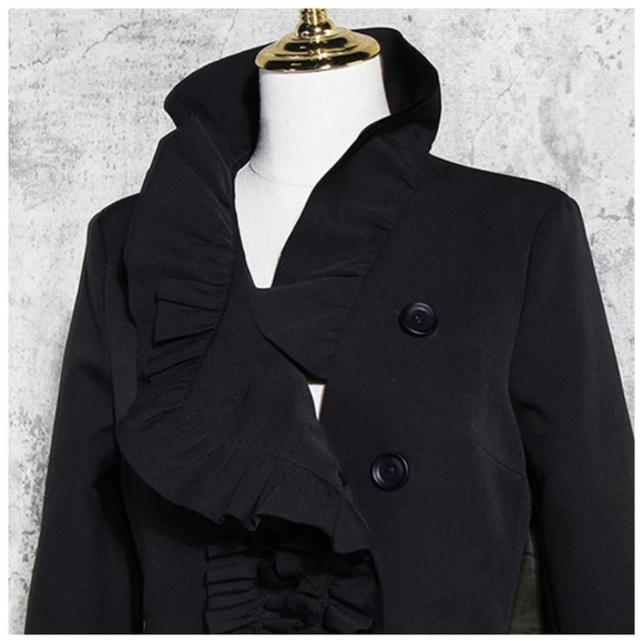 🎁 The COLYNA Black Ruffle Jacket Top - Picture 3 of 6